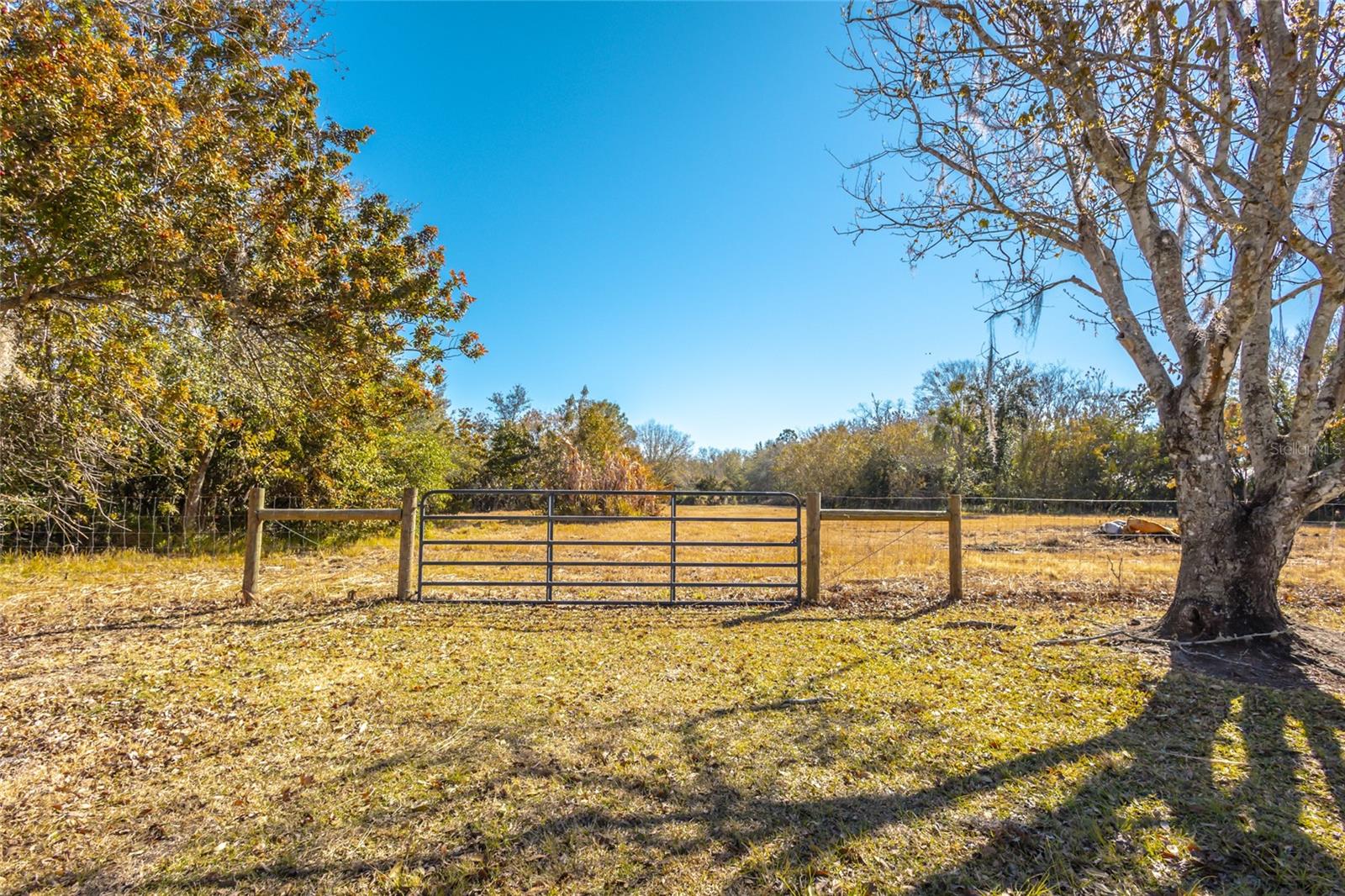 Image 16 of 52 For 3355 Henry J Avenue