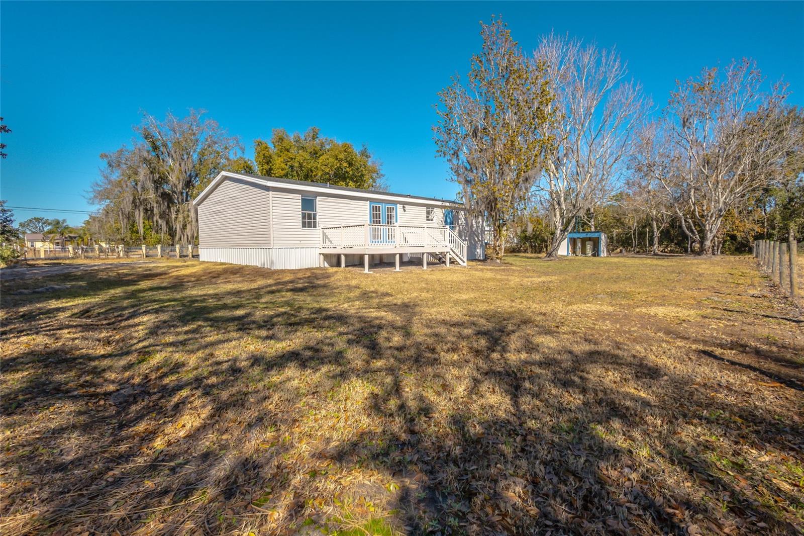 Image 3 of 52 For 3355 Henry J Avenue