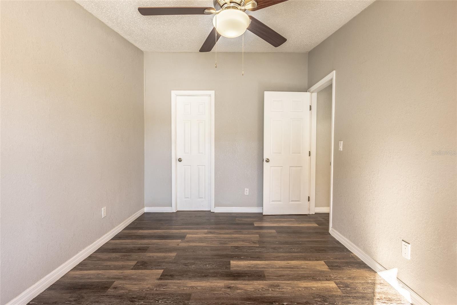 Image 37 of 52 For 3355 Henry J Avenue