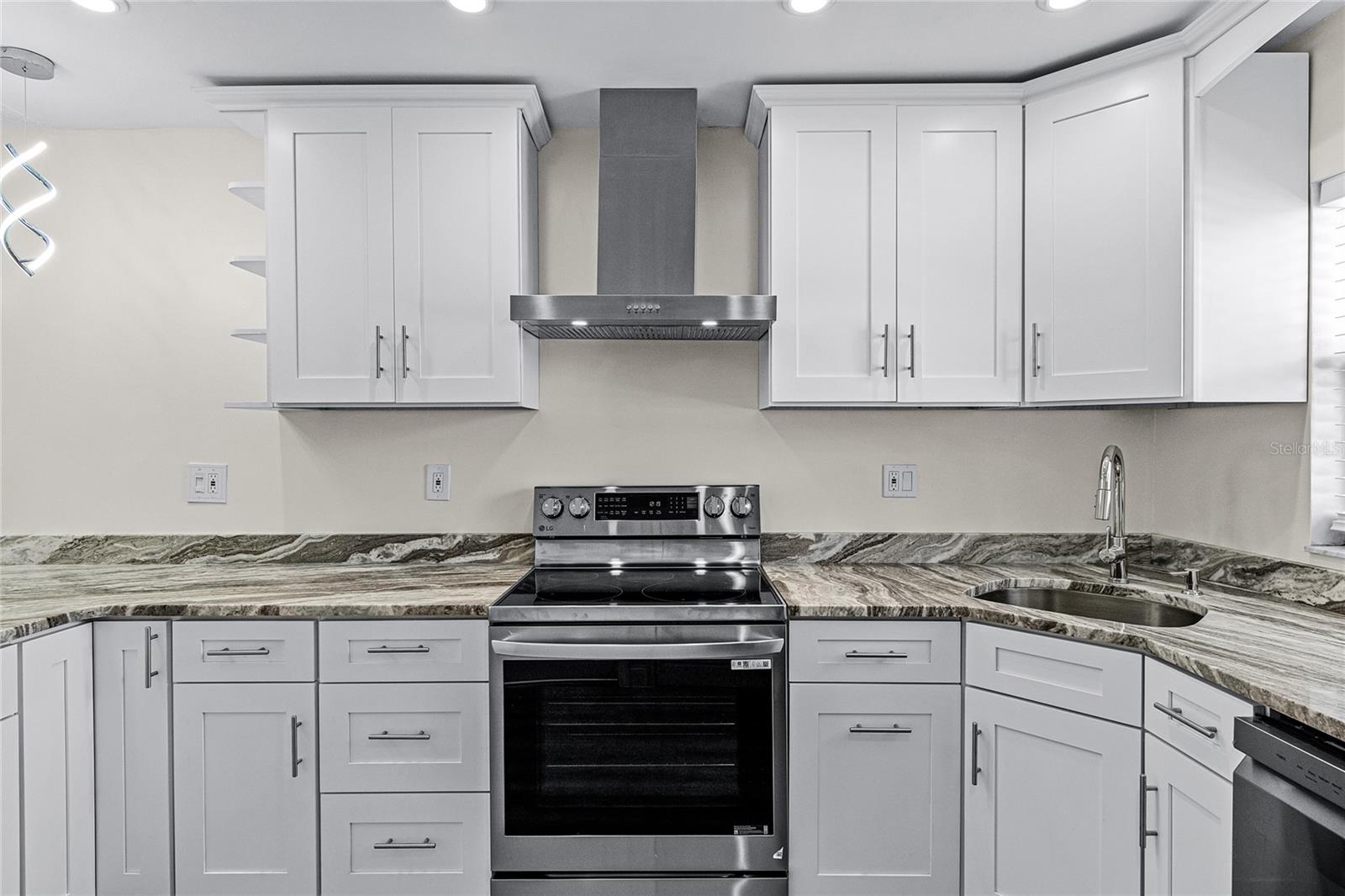 Image 5 of 39 For 137 Birmingham Drive