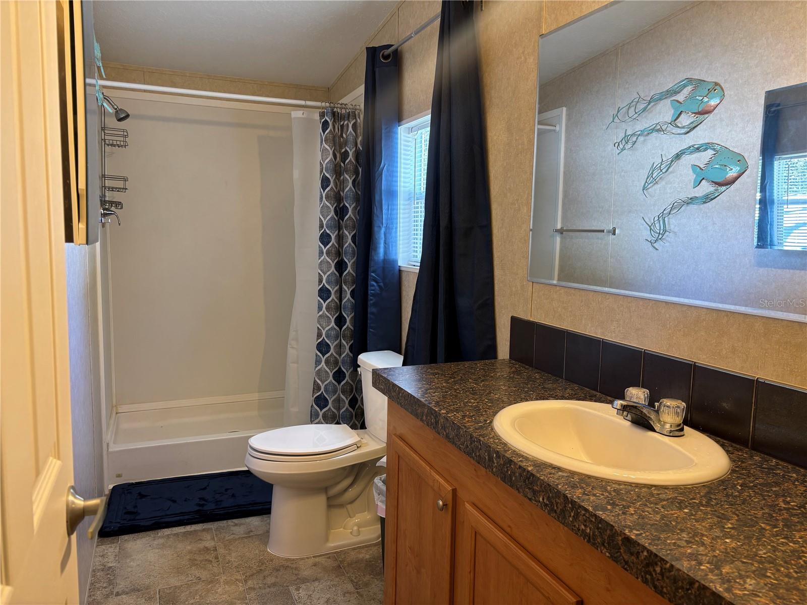 Image 5 of 15 For 1916 Spring Avenue