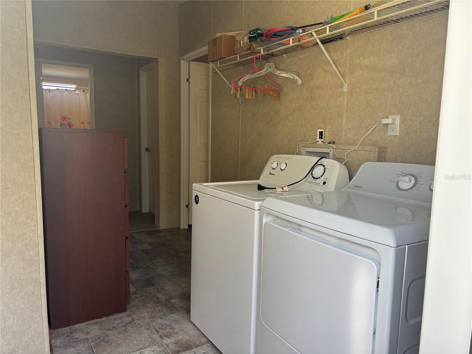 Image 9 of 15 For 1916 Spring Avenue