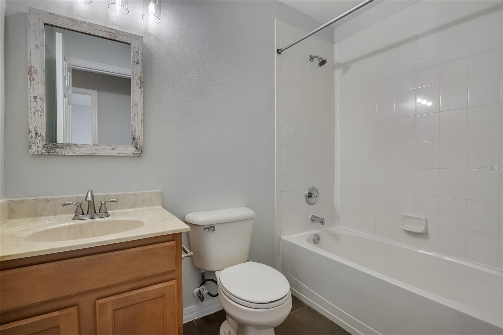 Image 16 of 25 For 116 Philadelphia Way