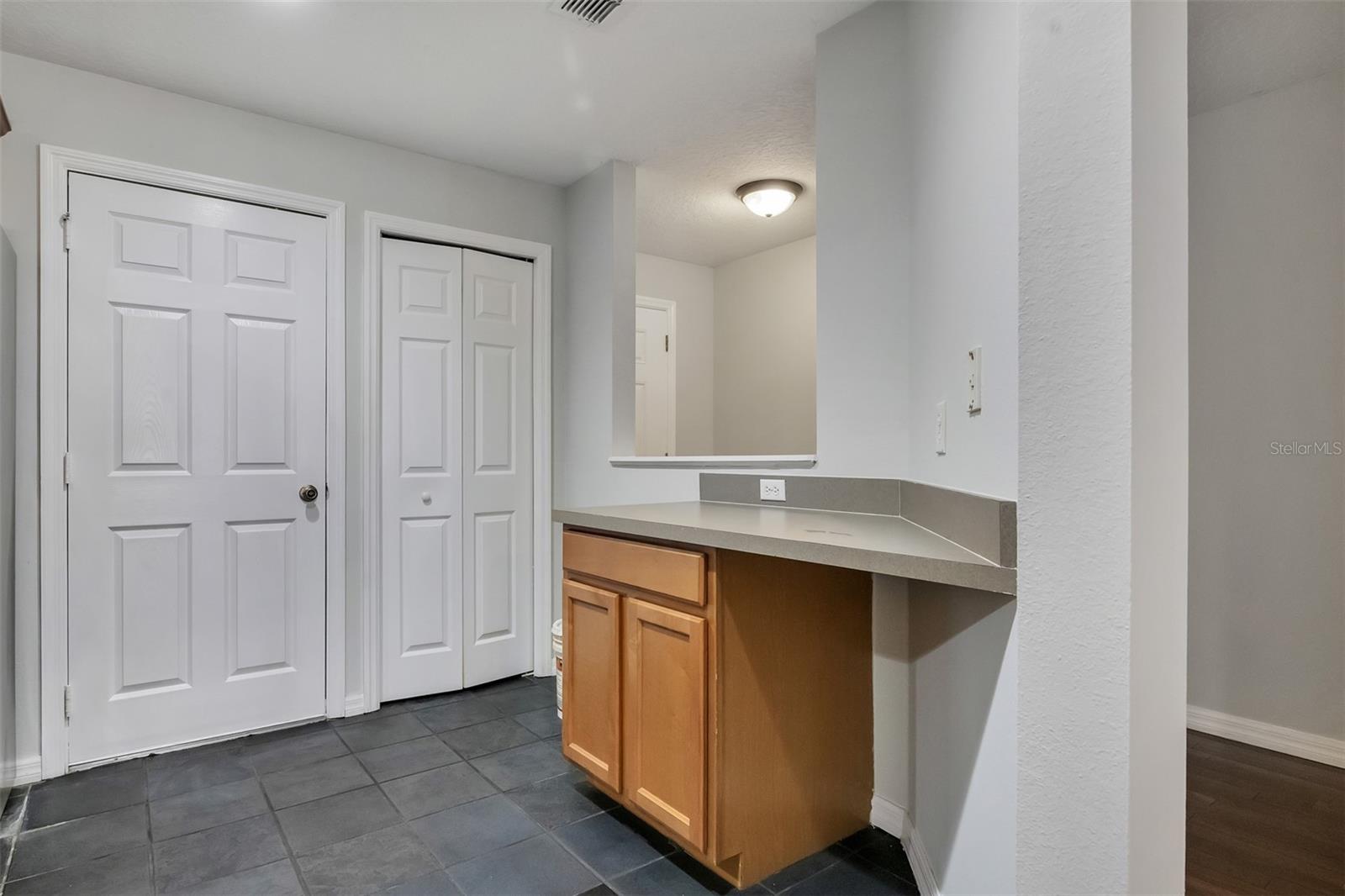 Image 18 of 25 For 116 Philadelphia Way