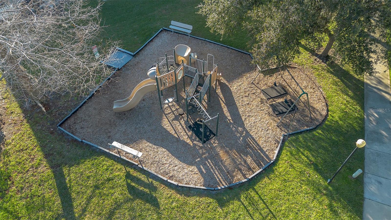 Image 24 of 25 For 116 Philadelphia Way