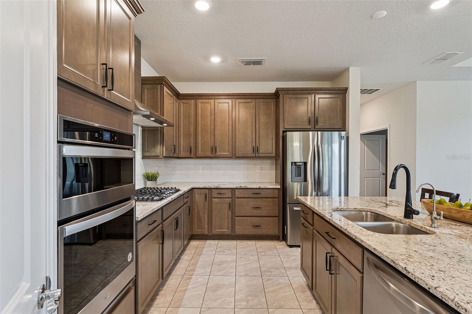 Image 14 of 54 For 6237 Citrus Grove Court