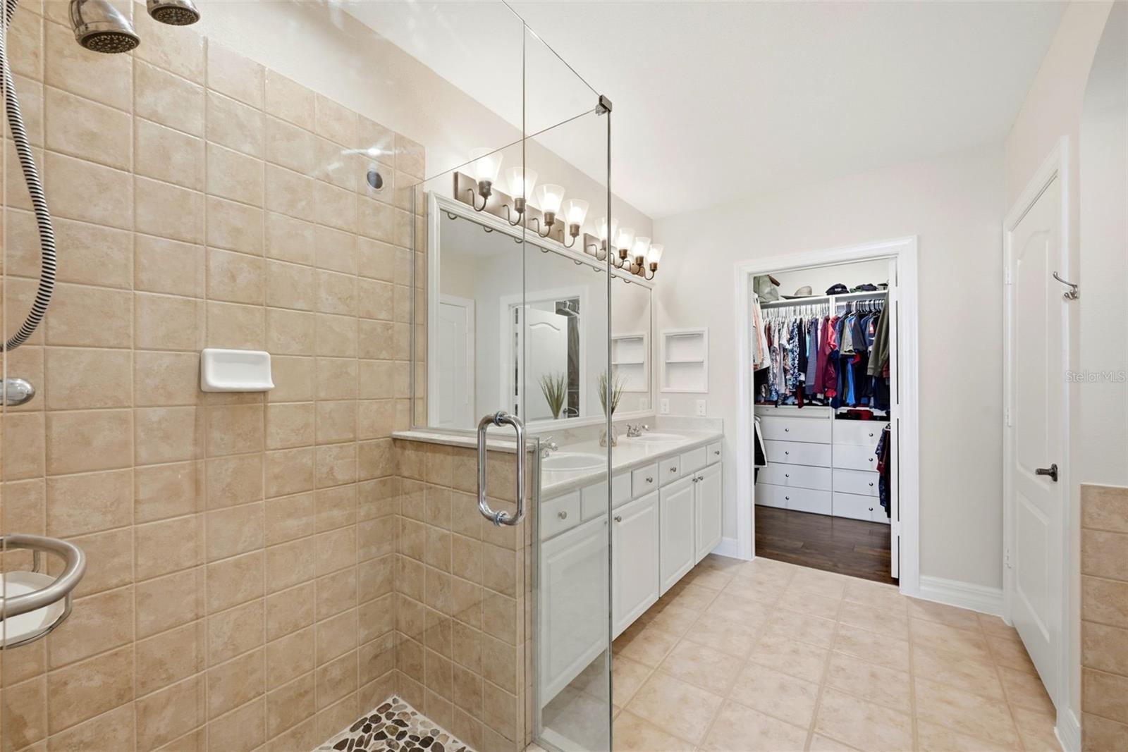 Image 21 of 70 For 509 Mirasol Circle 206