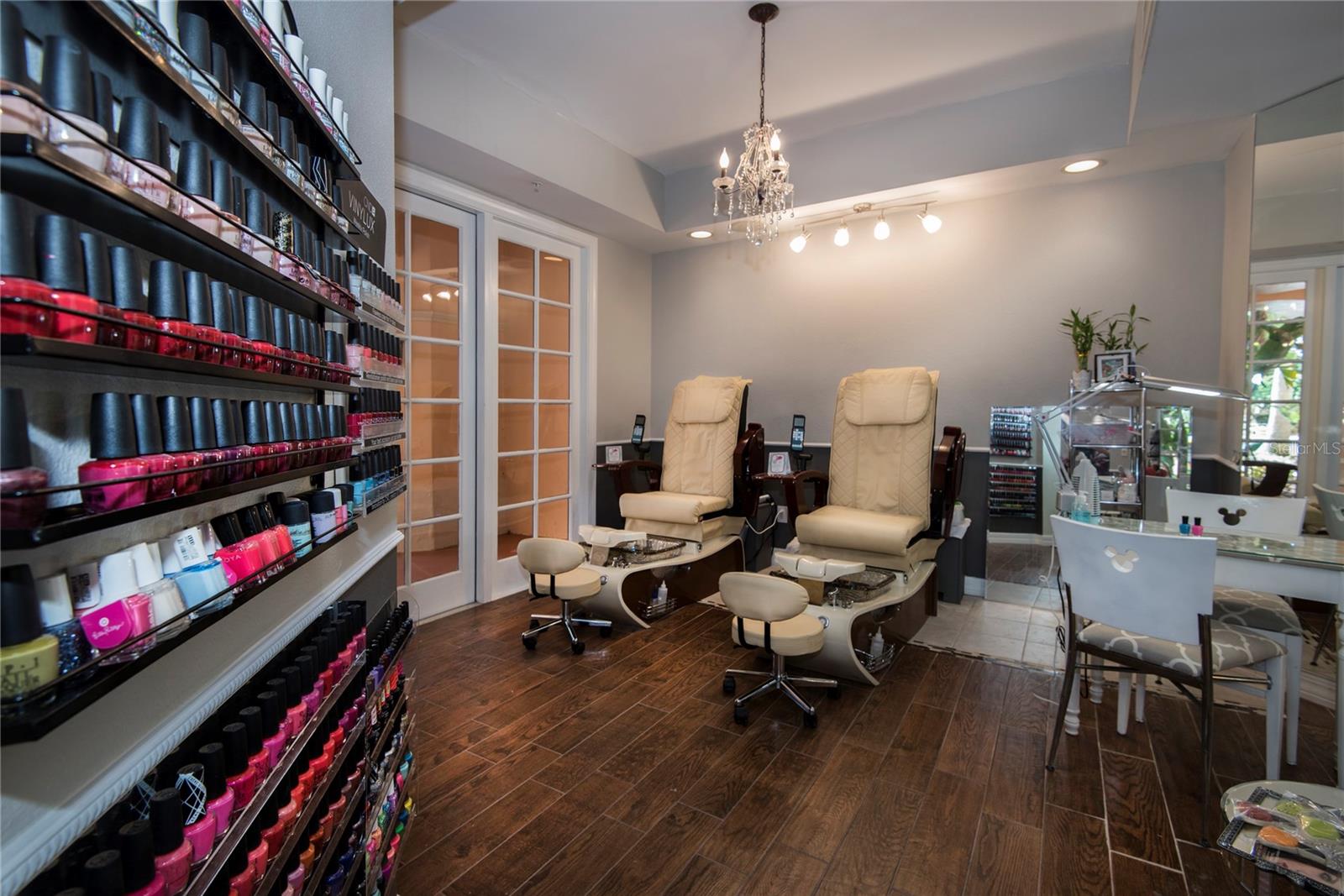 Image 45 of 70 For 509 Mirasol Circle 206