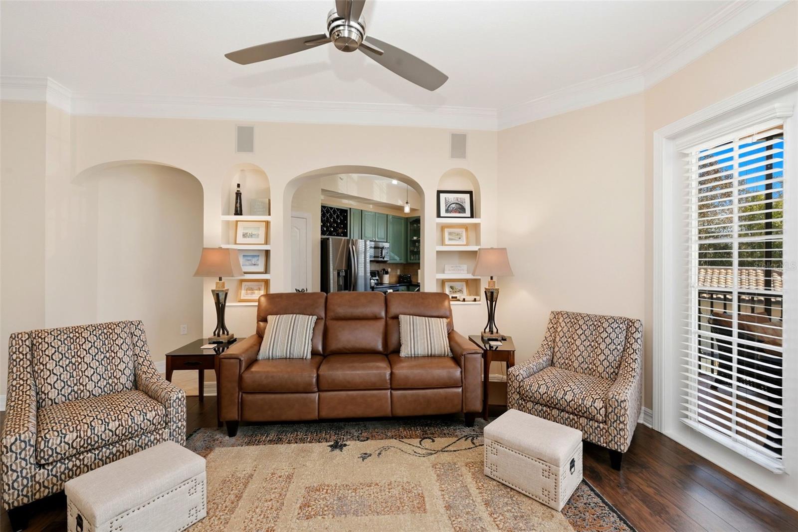 Image 8 of 70 For 509 Mirasol Circle 206
