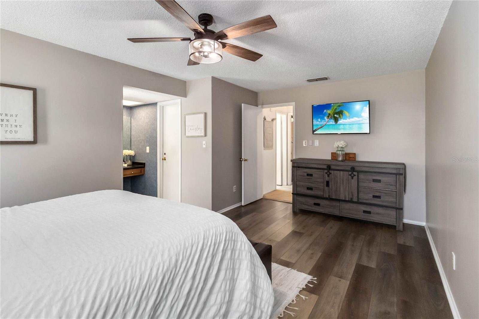 Image 16 of 33 For 4930 Gifford Boulevard