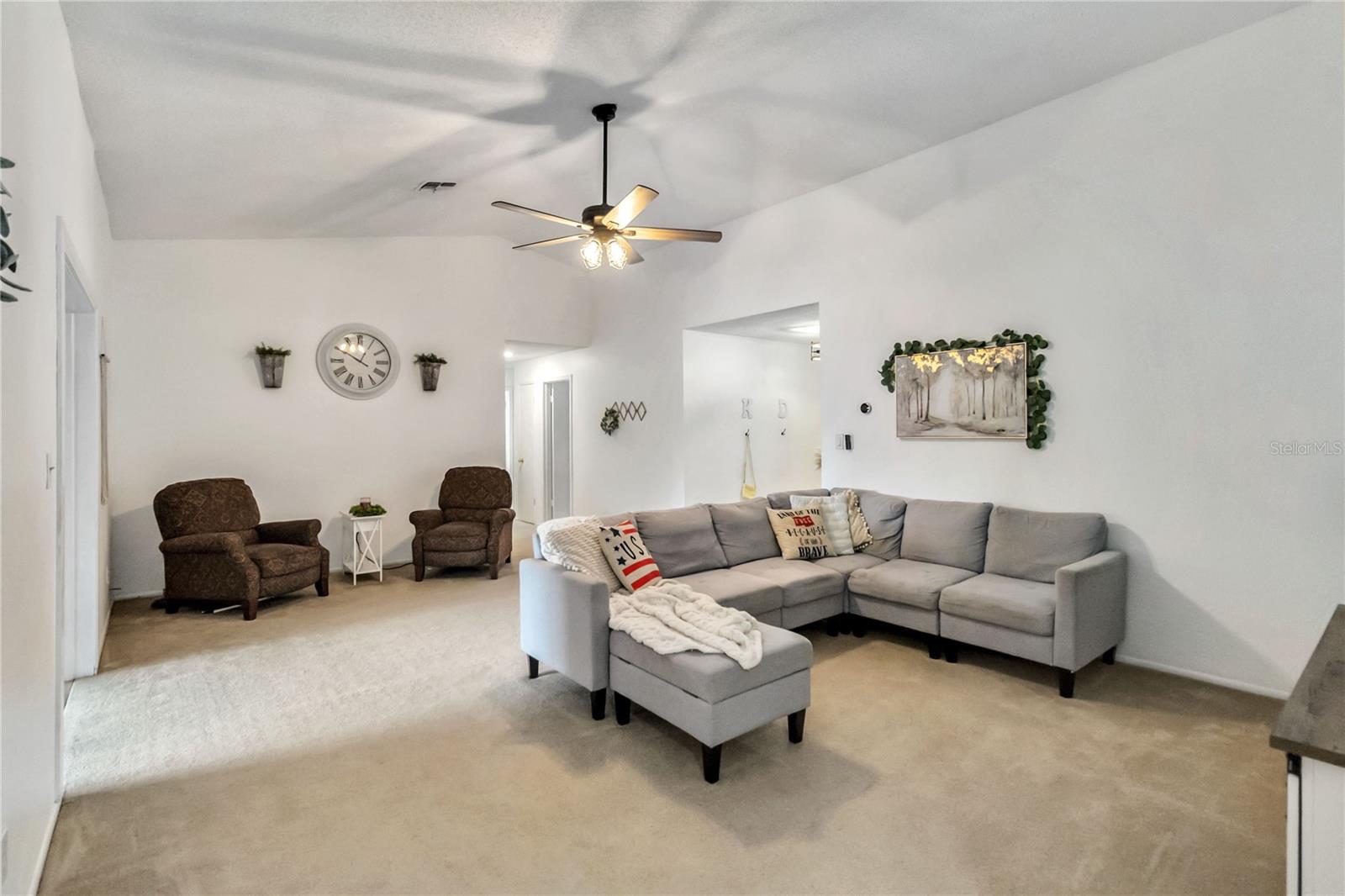 Image 7 of 33 For 4930 Gifford Boulevard