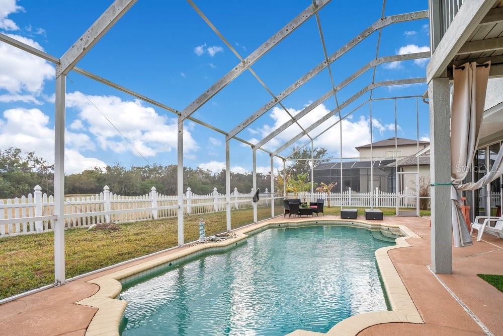 Image 41 of 57 For 219 Strathmore Circle