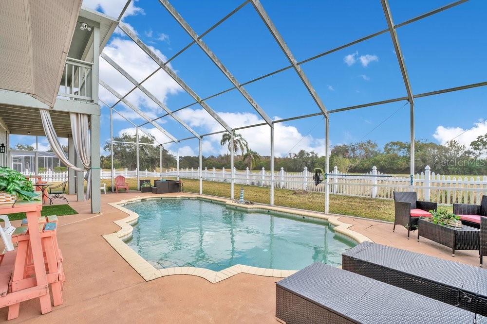 Image 43 of 57 For 219 Strathmore Circle