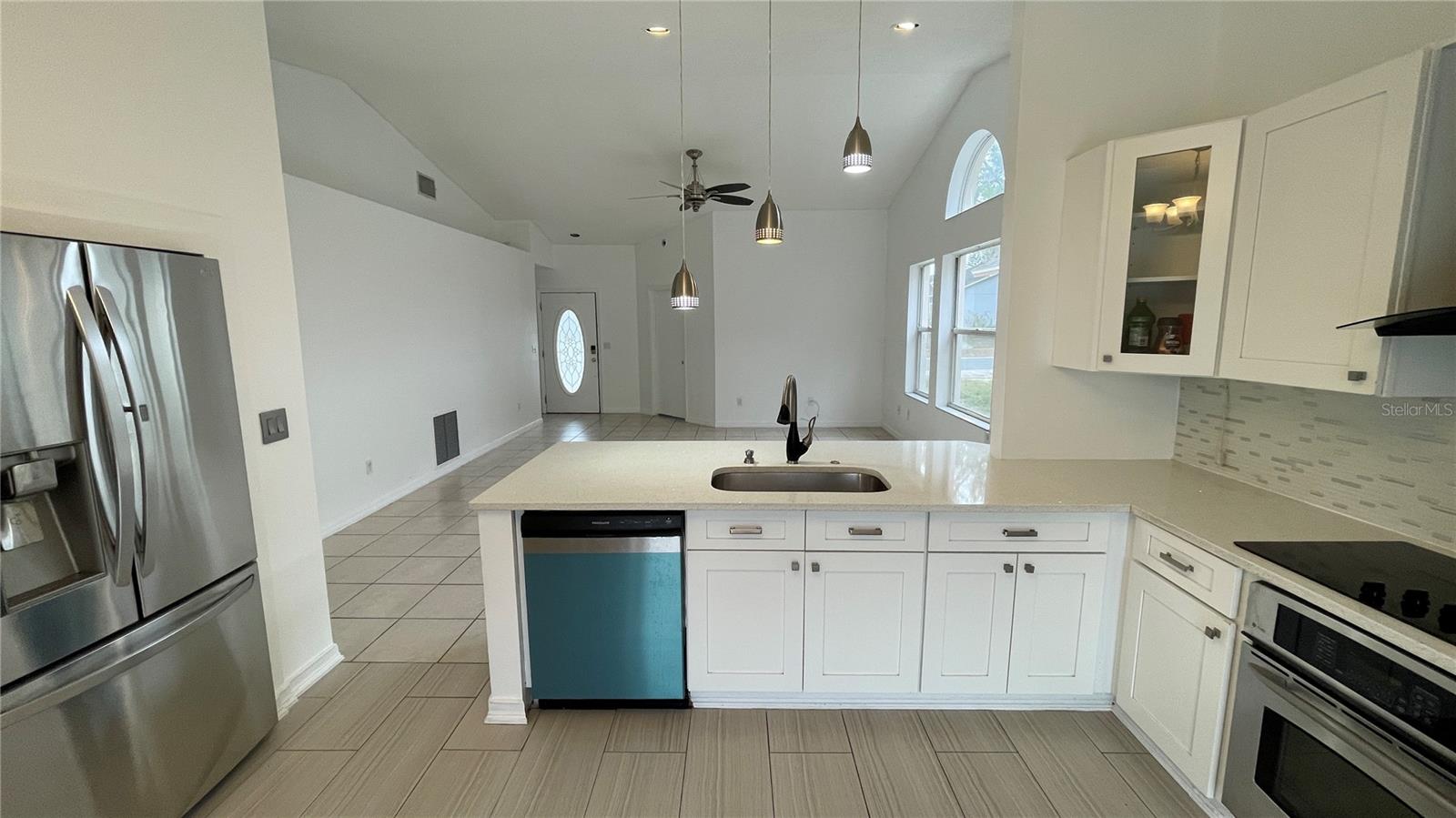 Image 10 of 27 For 8832 Parliament Court