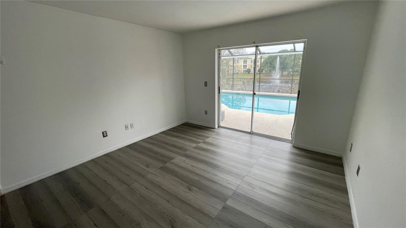 Image 22 of 27 For 8832 Parliament Court