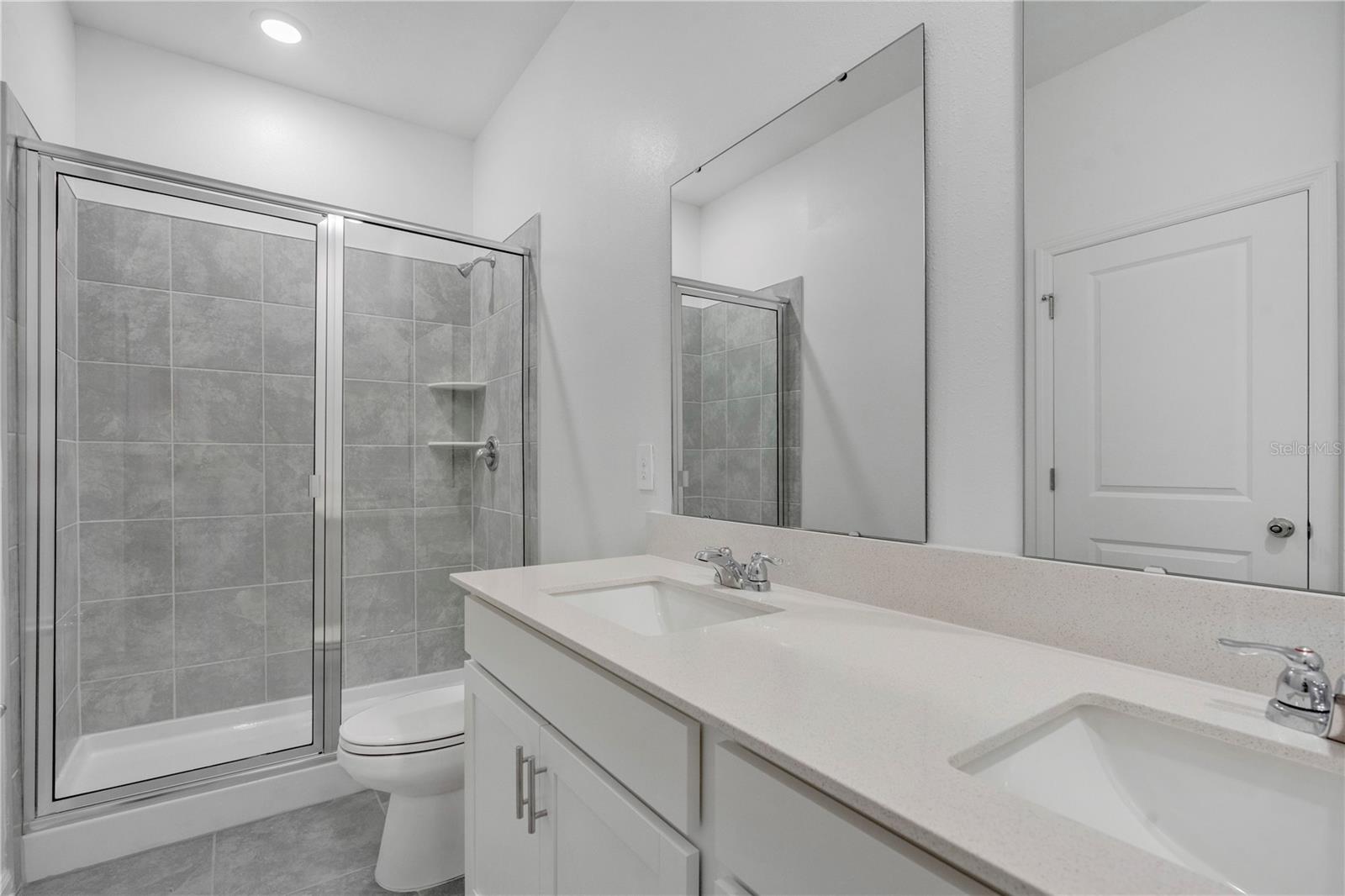 Image 18 of 36 For 393 Kayden Cove