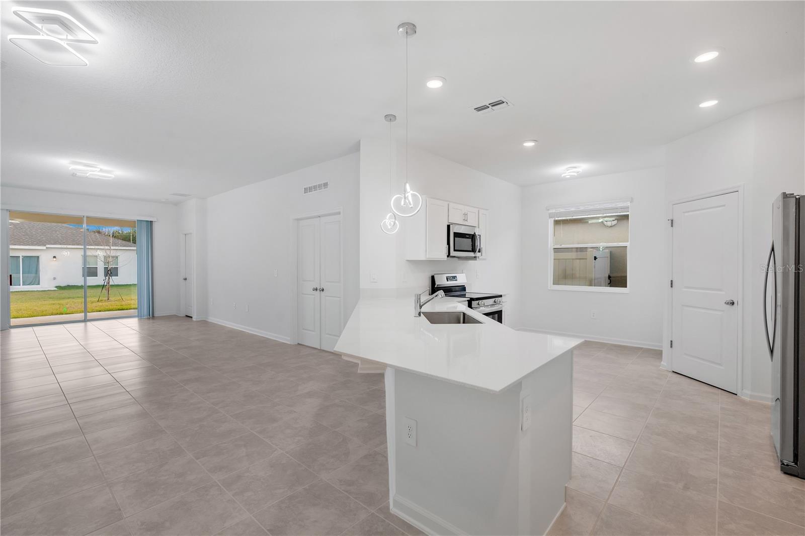 Image 6 of 36 For 393 Kayden Cove