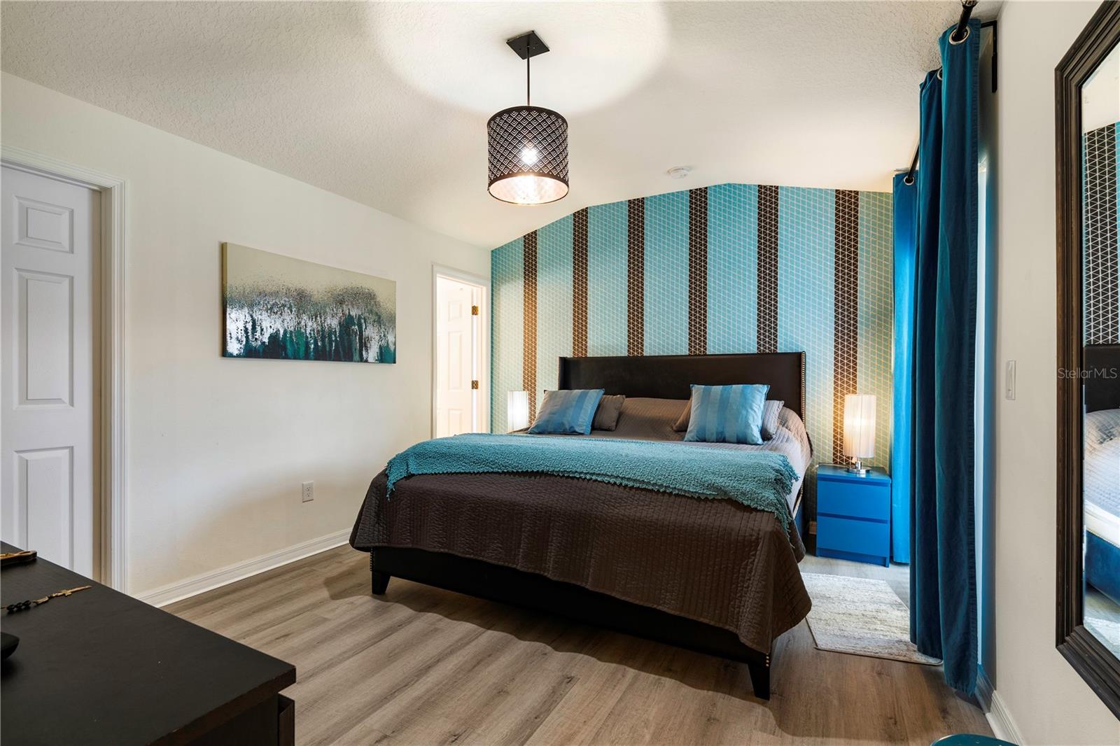 Image 17 of 30 For 2513 Dharma Circle