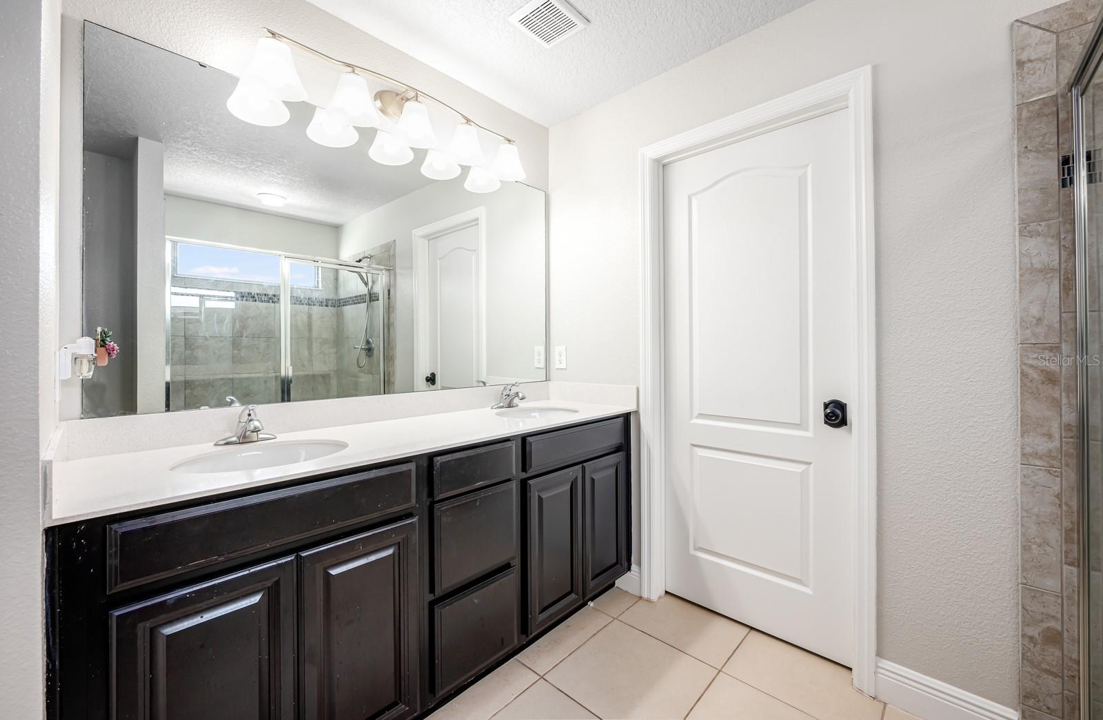 Image 10 of 24 For 4360 Tigris Drive