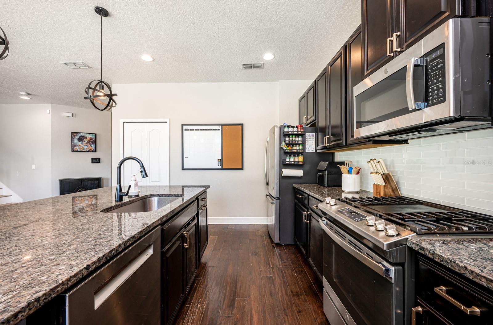 Image 7 of 24 For 4360 Tigris Drive