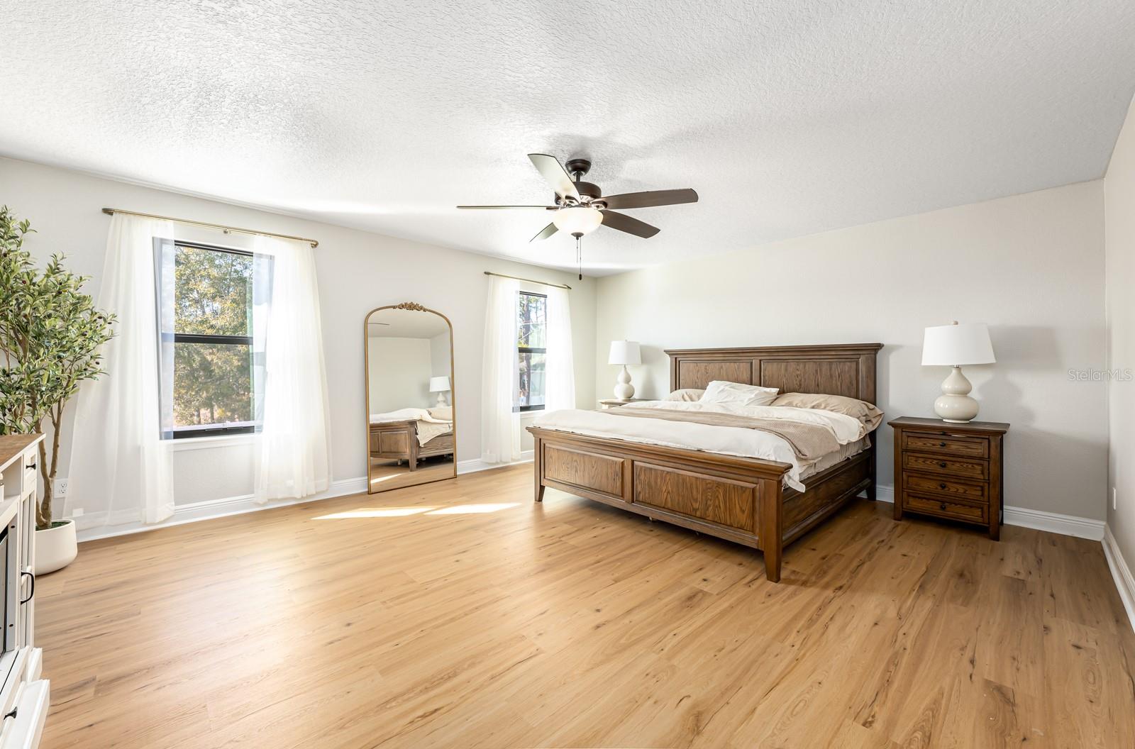 Image 8 of 24 For 4360 Tigris Drive