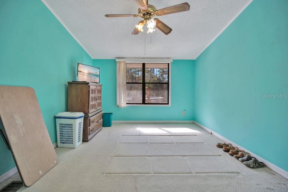 Image 18 of 41 For 425 Scooter Point