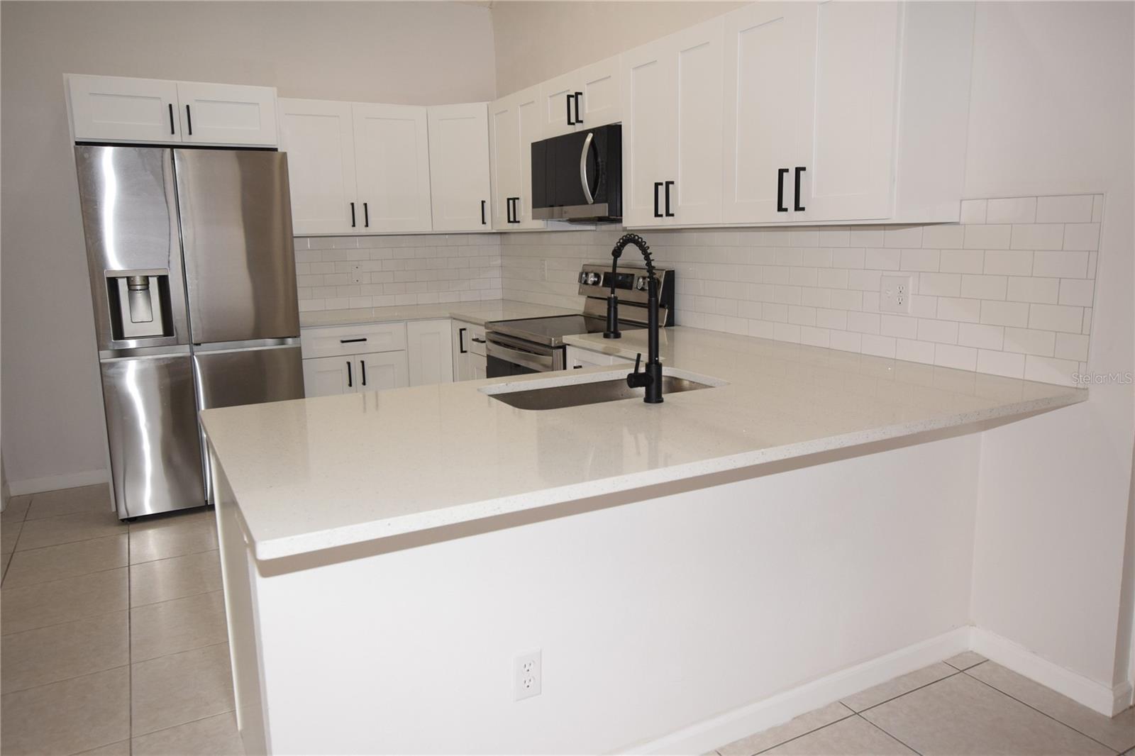 Image 17 of 41 For 7313 Spring Villas Circle