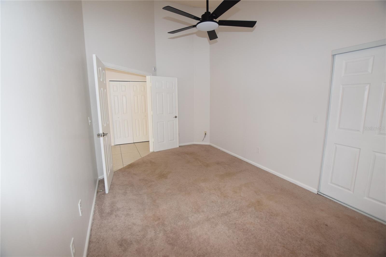 Image 24 of 41 For 7313 Spring Villas Circle