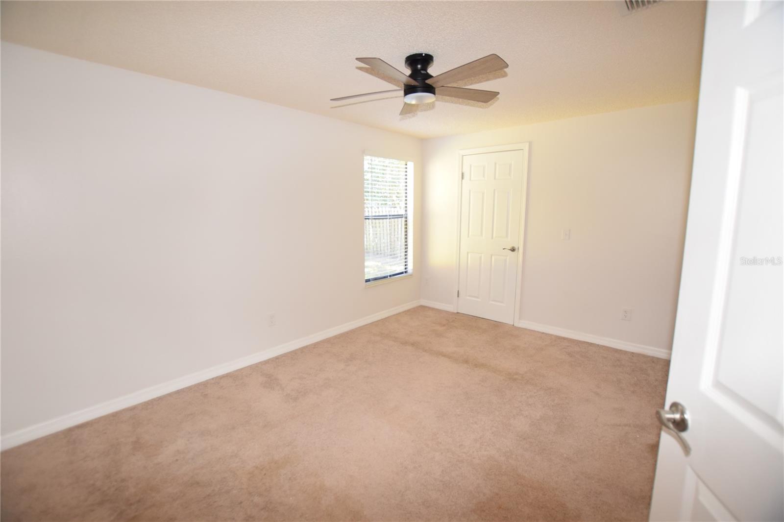 Image 25 of 41 For 7313 Spring Villas Circle