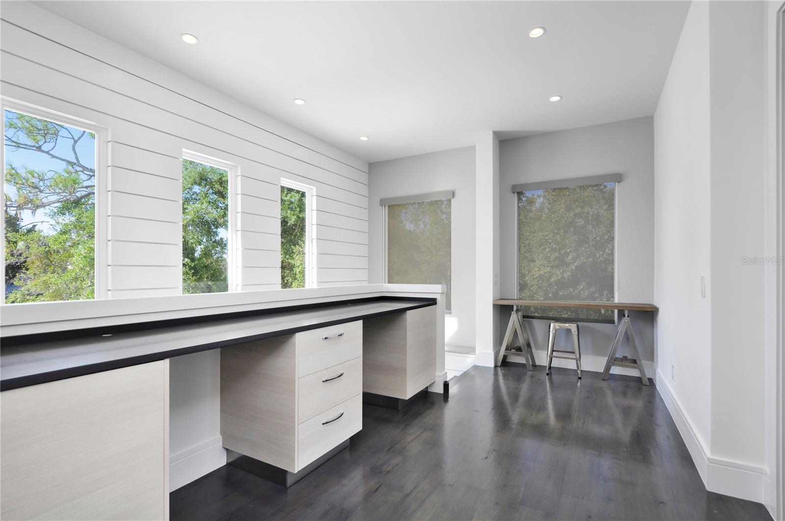 Image 16 of 34 For 1130 Mechanic Street