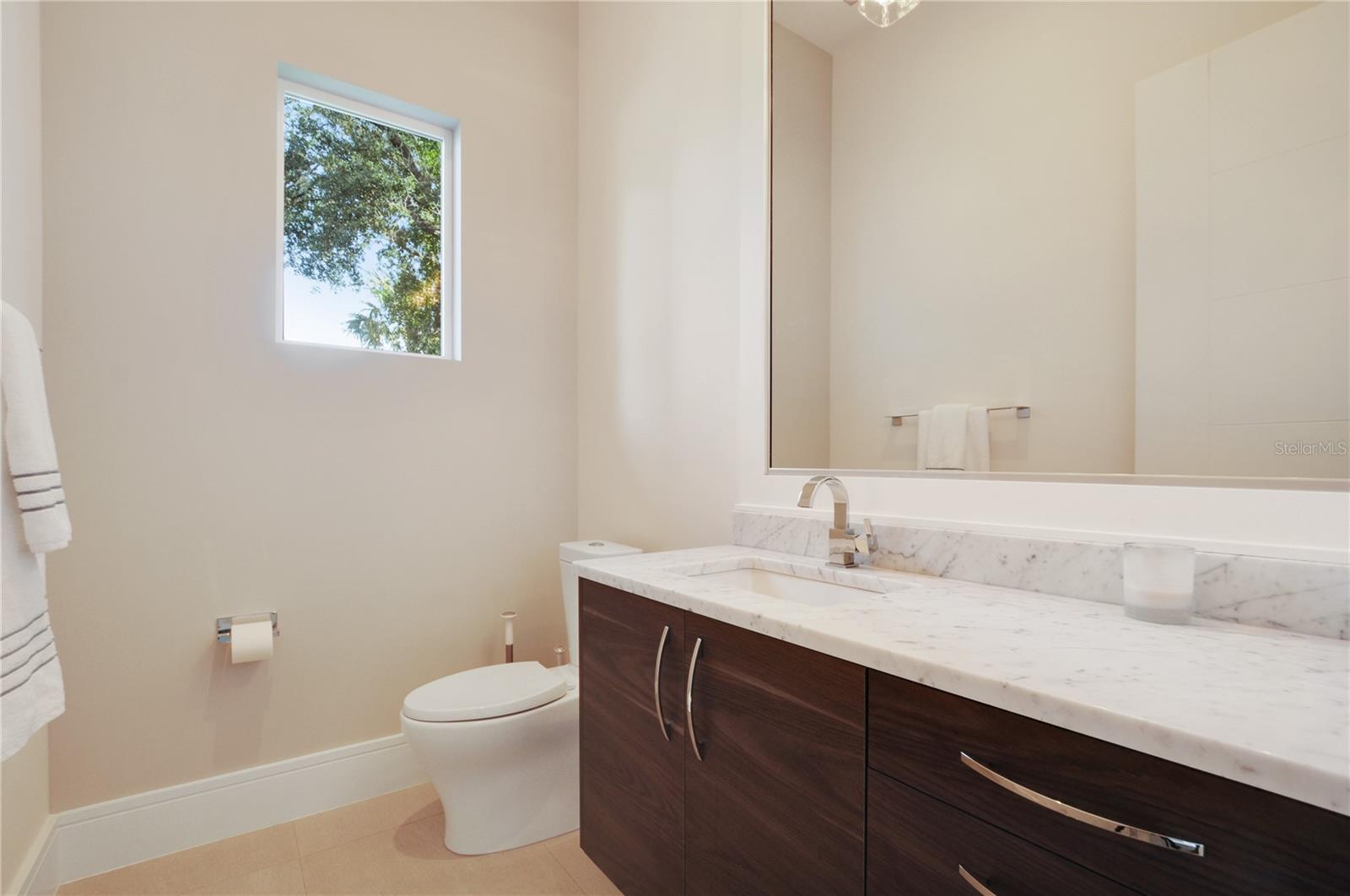 Image 24 of 34 For 1130 Mechanic Street