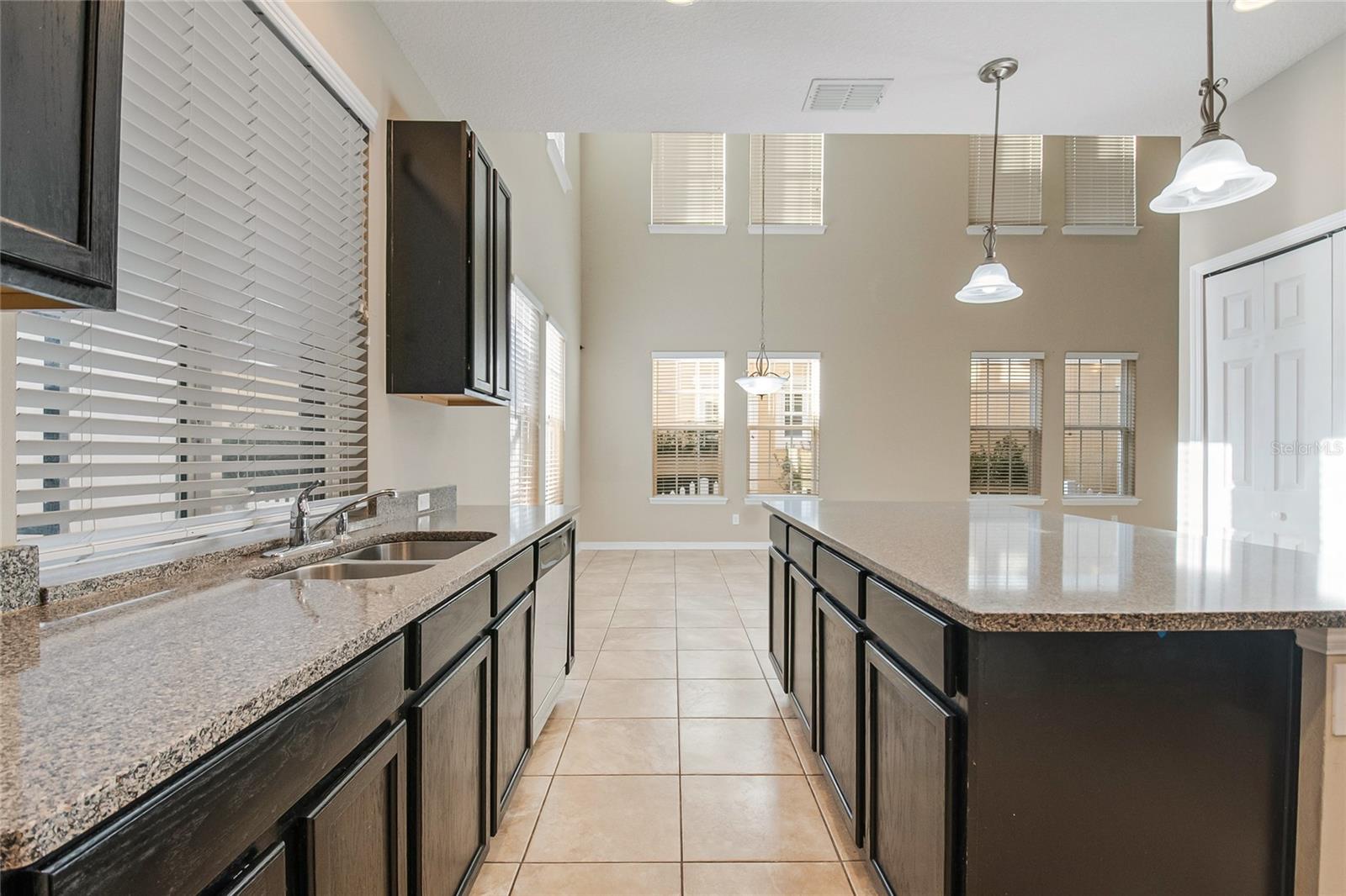 Image 22 of 67 For 6844 Sundrop Street