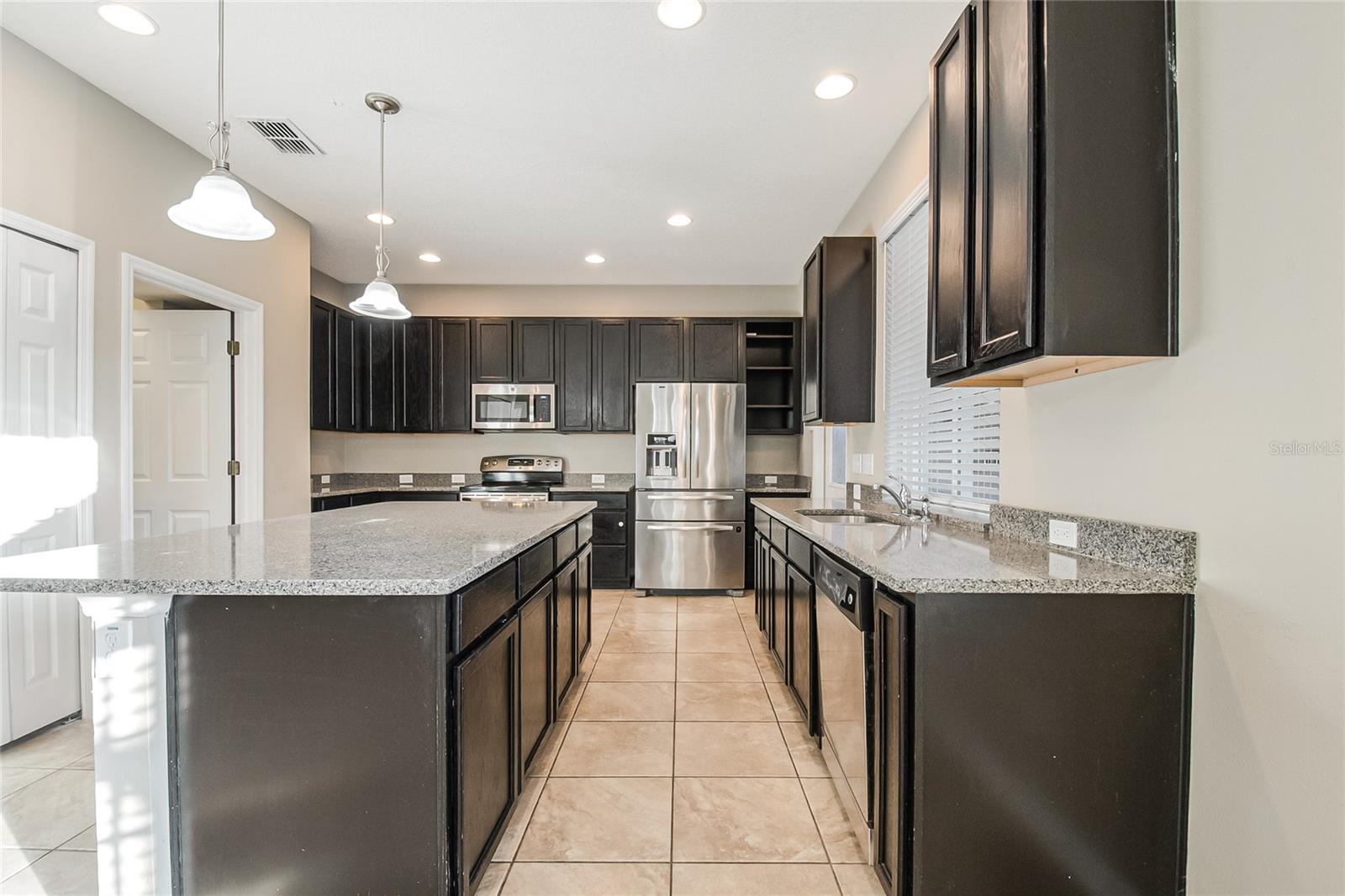 Image 25 of 67 For 6844 Sundrop Street