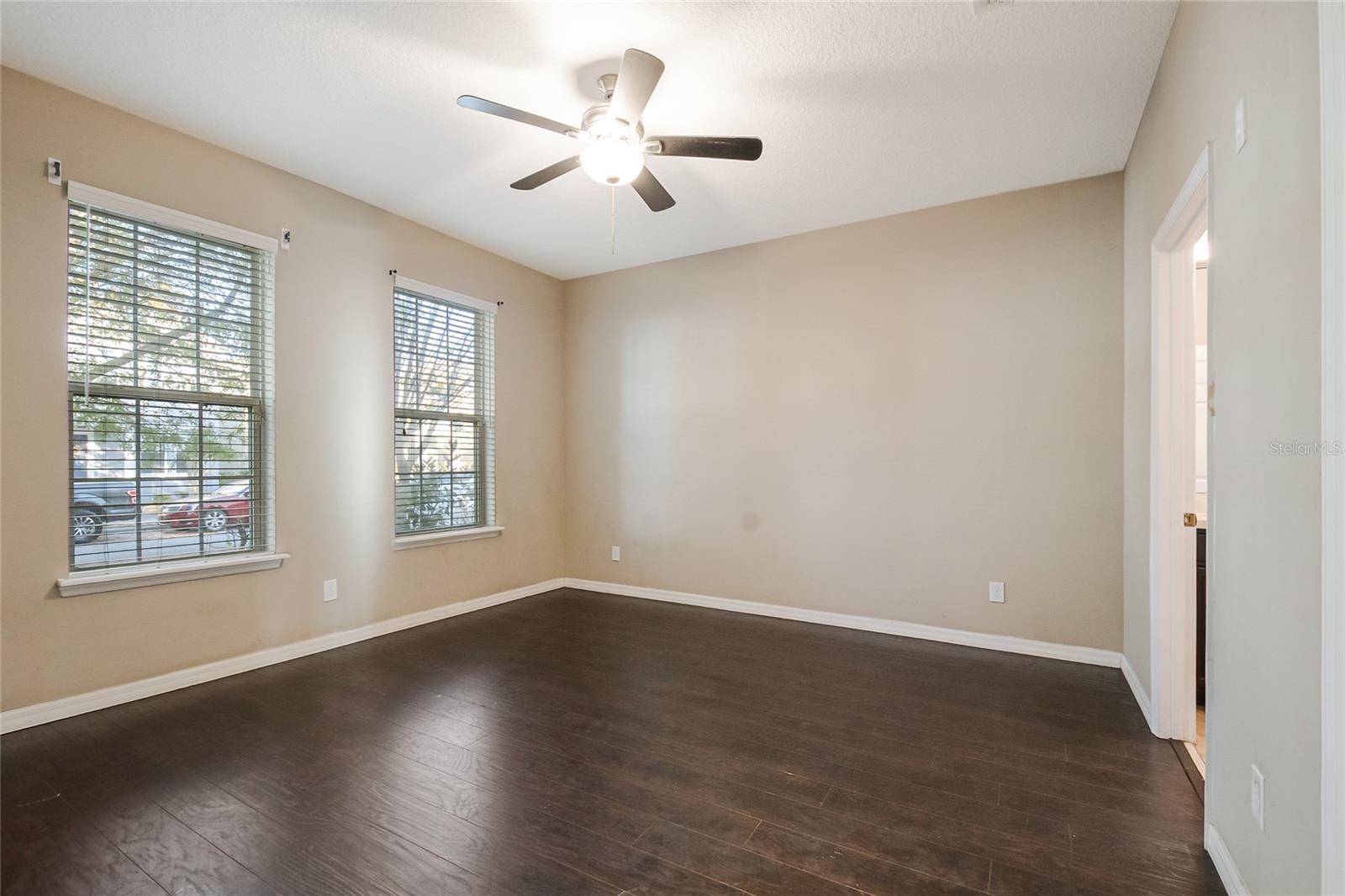 Image 36 of 67 For 6844 Sundrop Street