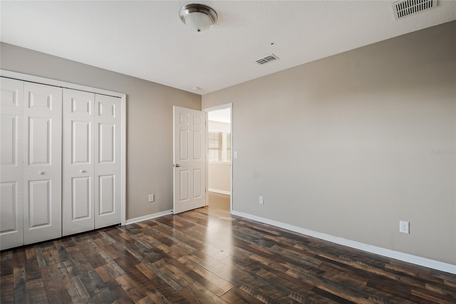 Image 38 of 67 For 6844 Sundrop Street