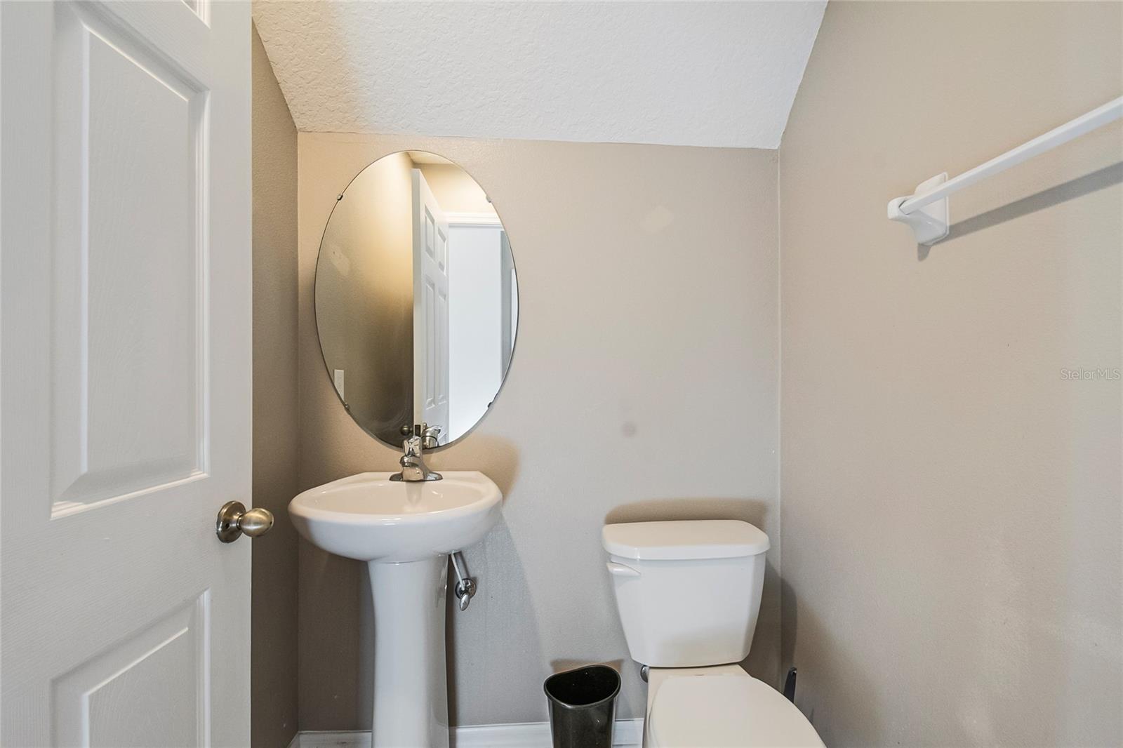 Image 8 of 67 For 6844 Sundrop Street