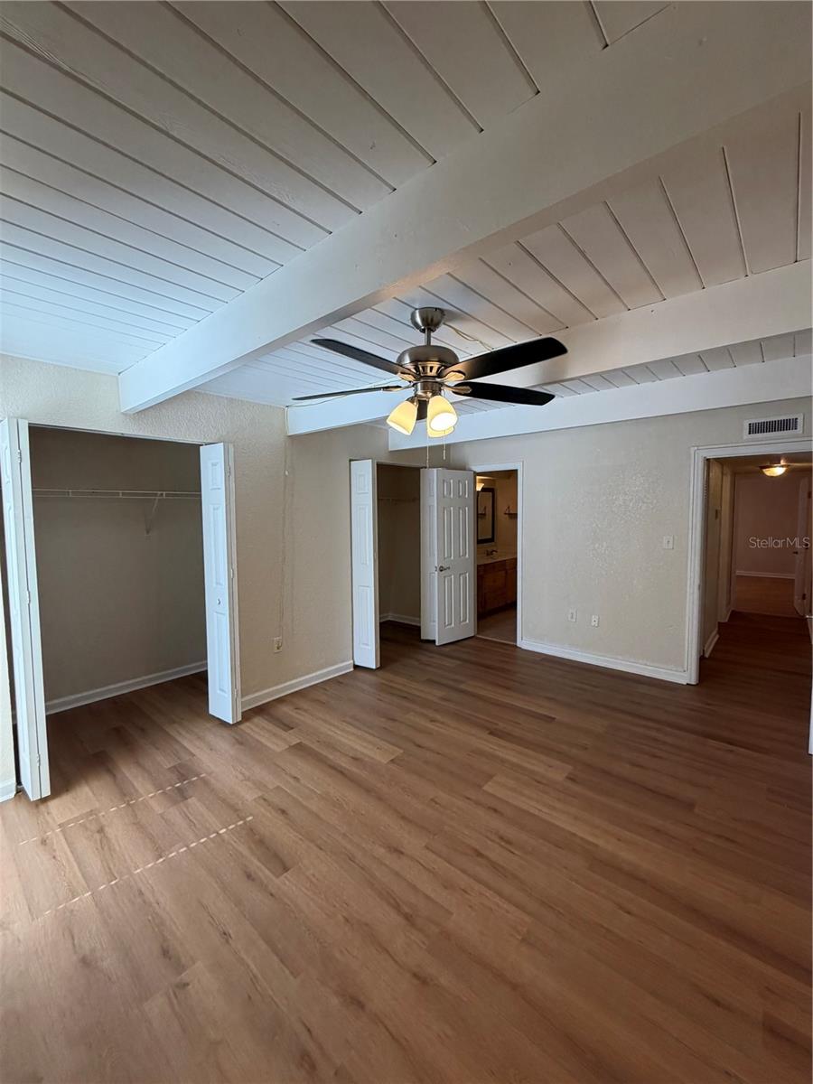 Image 16 of 25 For 792 Michigan Street 10