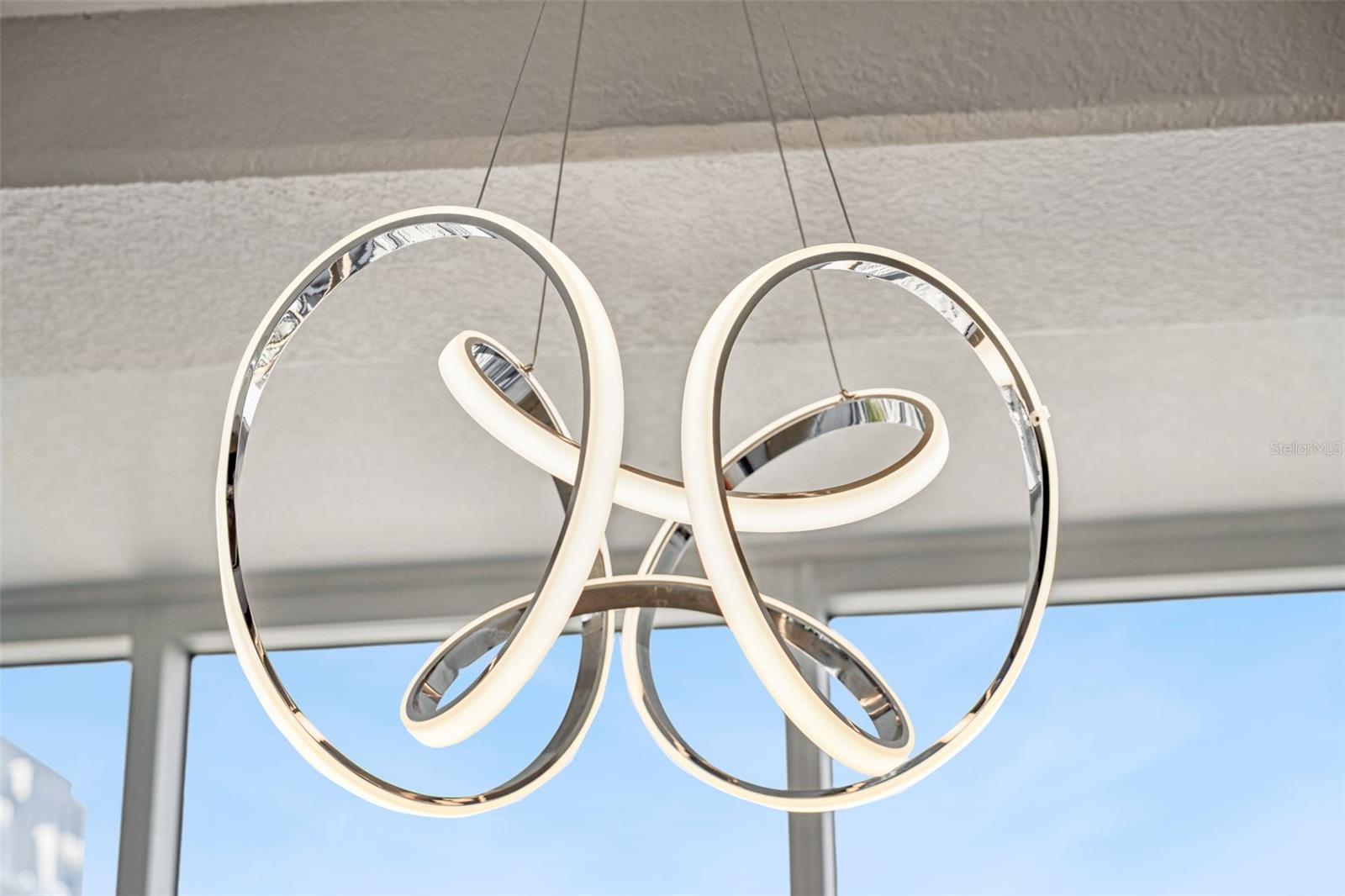 Image 35 of 89 For 150 Robinson Street 1612