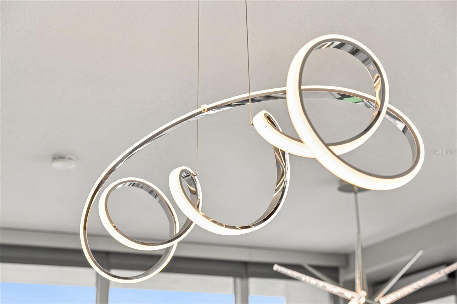 Image 36 of 89 For 150 Robinson Street 1612