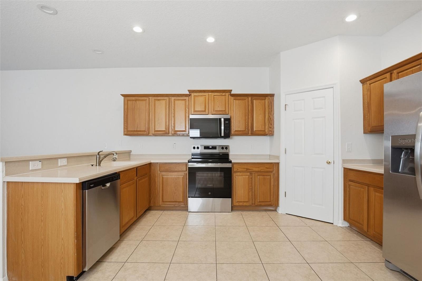 Image 16 of 38 For 1125 Andrew Aviles Circle