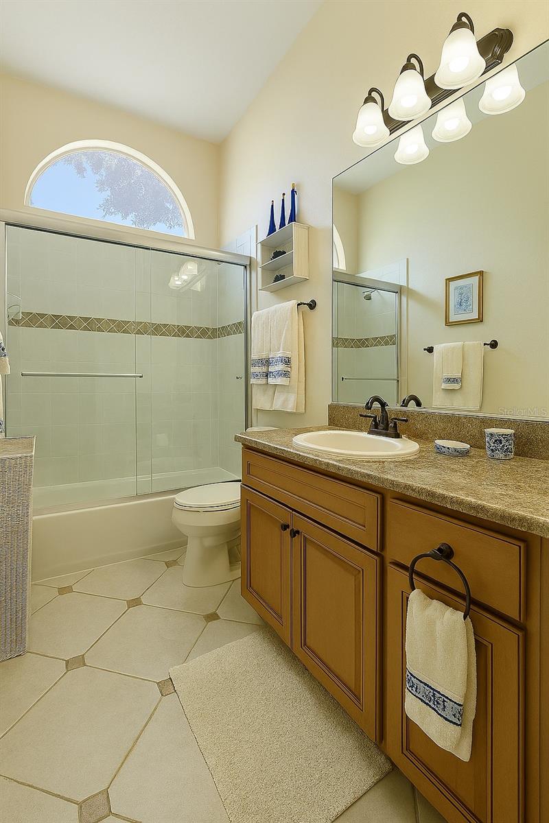 Image 7 of 8 For 2833 Falcon Ridge