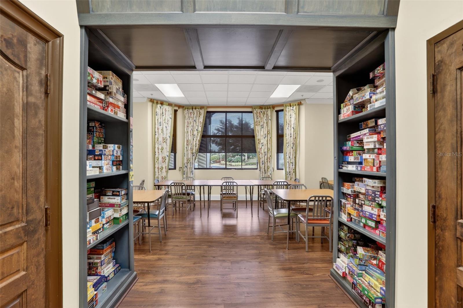 Image 62 of 70 For 2823 Mayport Street