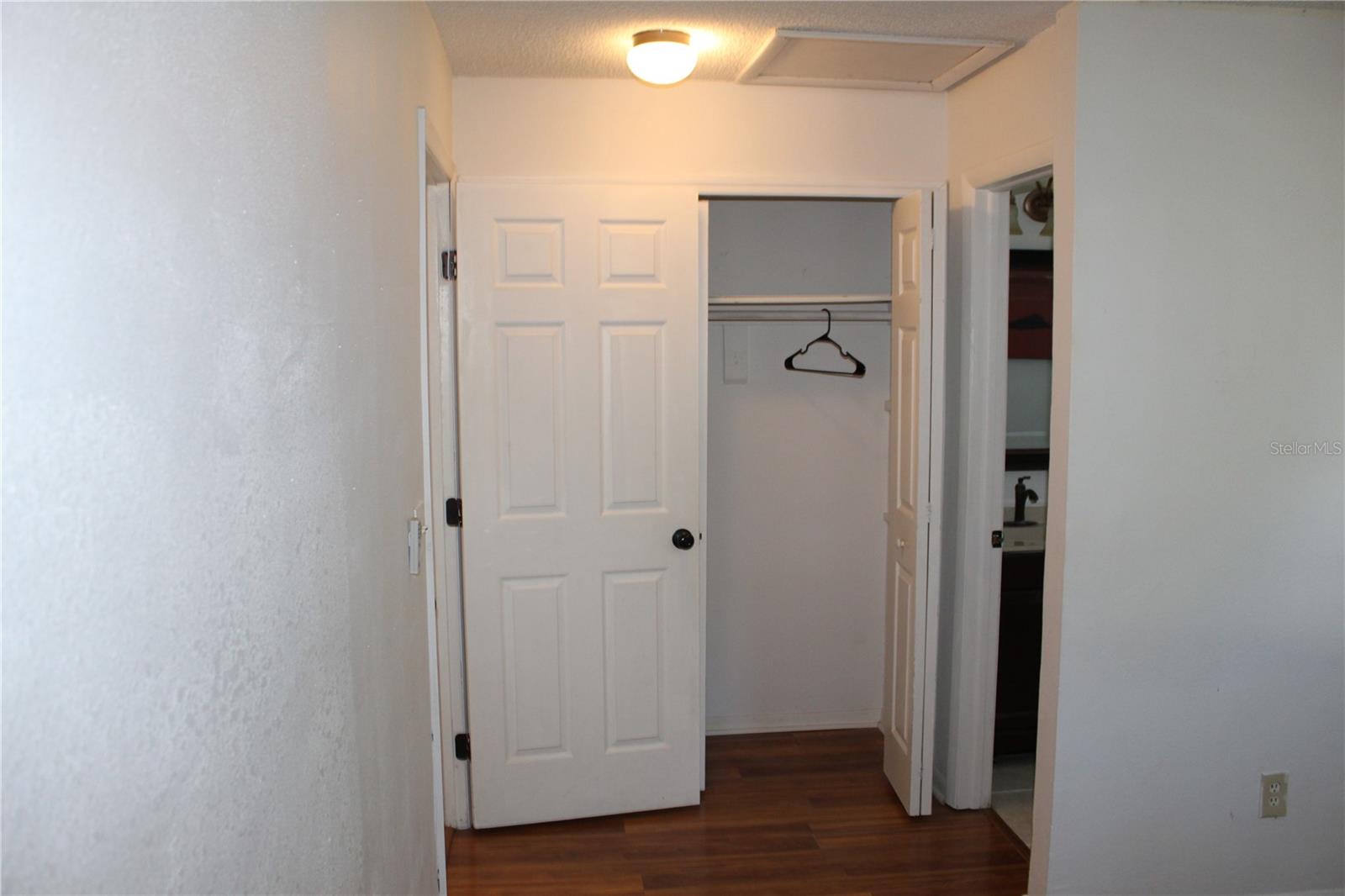 Image 14 of 23 For 403 Murphy Road