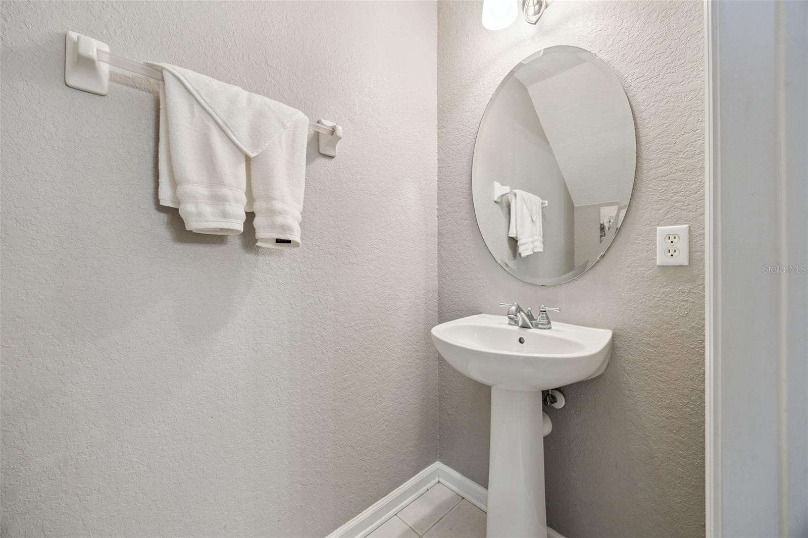 Image 10 of 41 For 6810 Hochad Drive