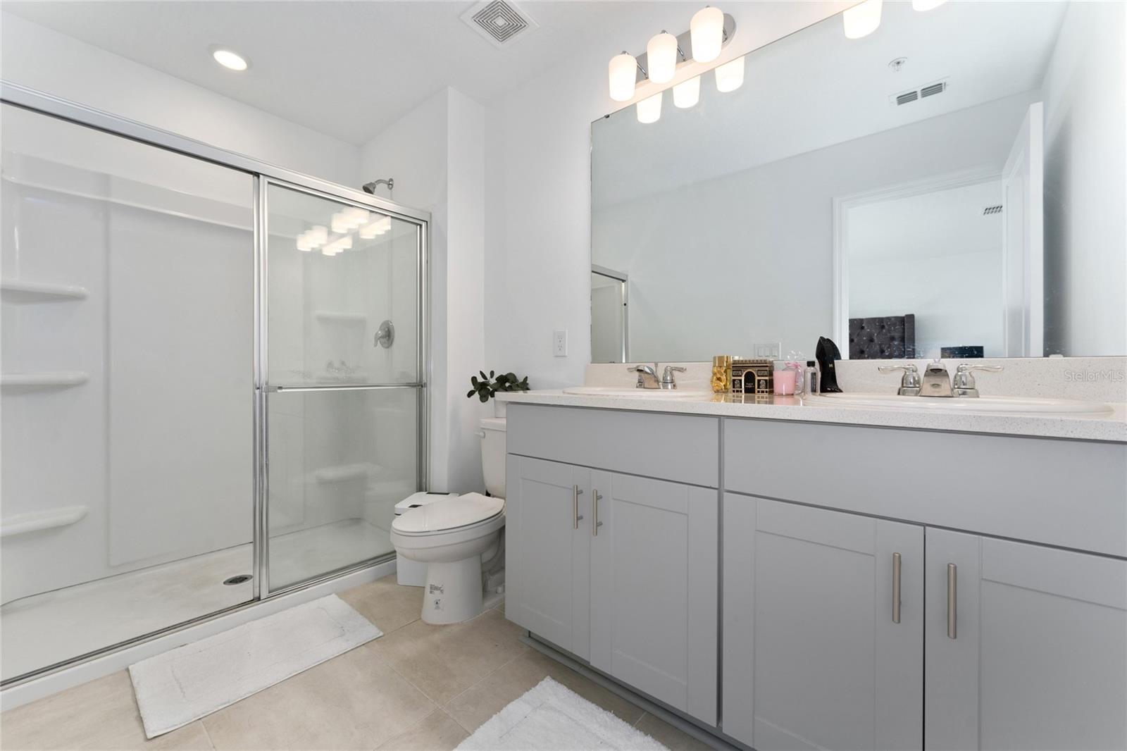 Image 18 of 36 For 5131 Quakers Place