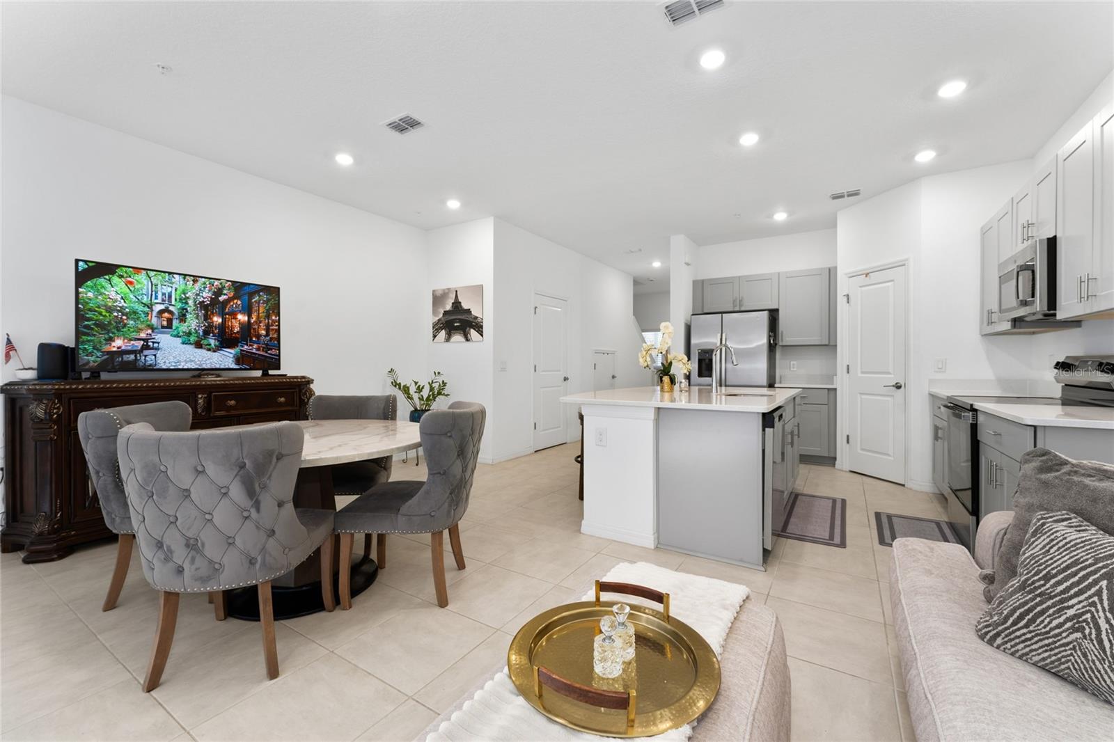 Image 9 of 36 For 5131 Quakers Place