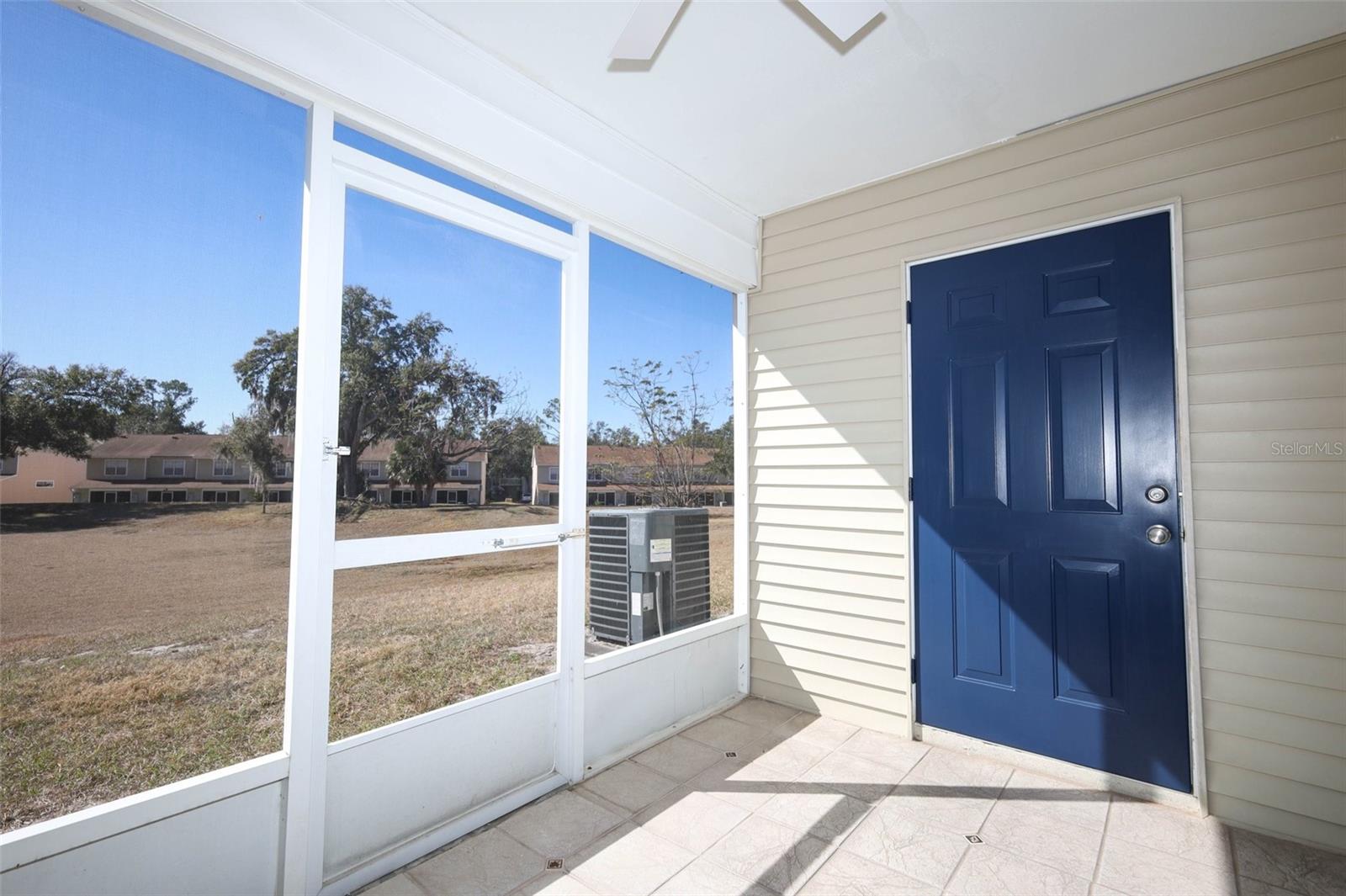 Image 36 of 51 For 4265 Plantation Cove Drive