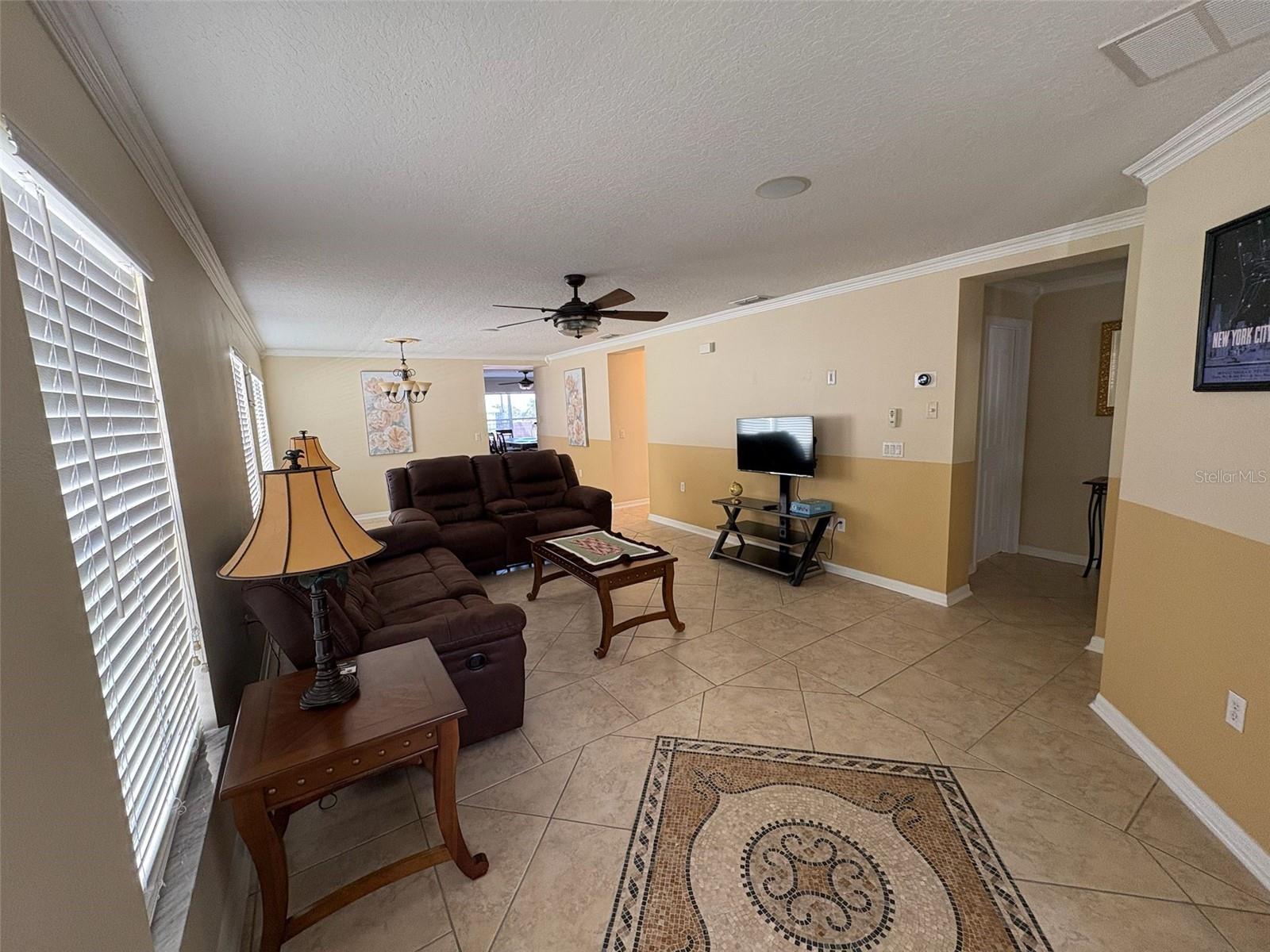 Image 4 of 14 For 662 Rosselli Boulevard