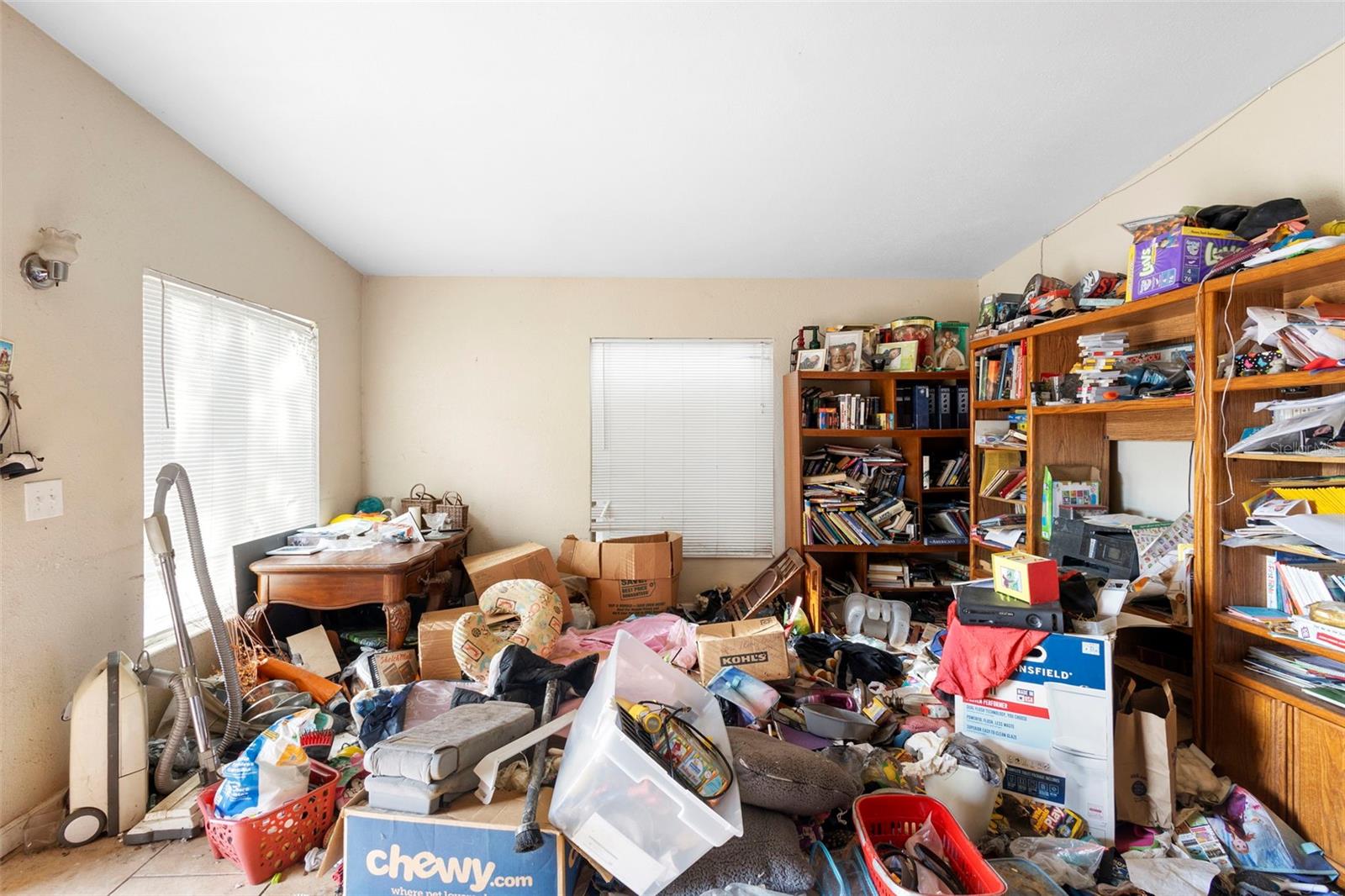 Image 16 of 36 For 612 Baywood Drive