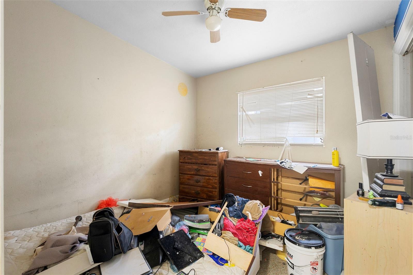 Image 31 of 36 For 612 Baywood Drive